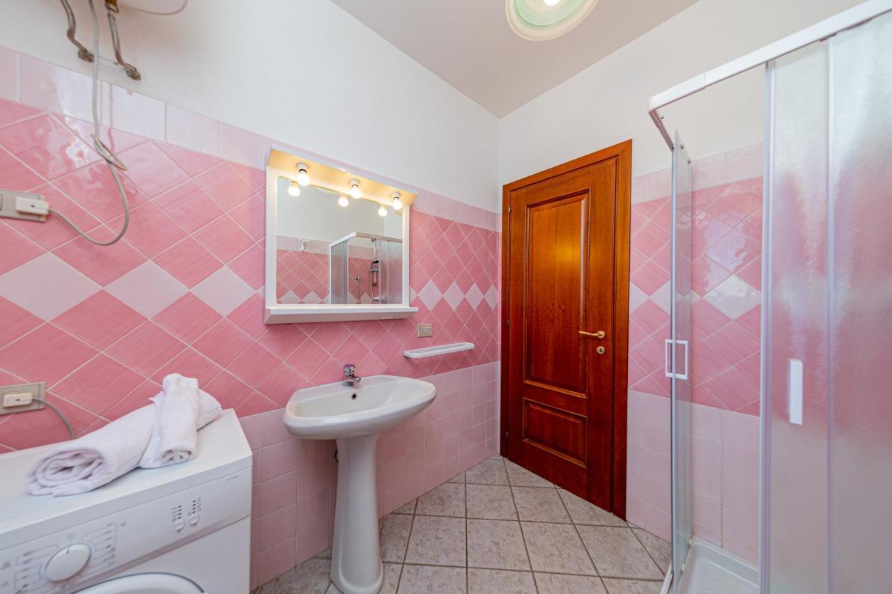 Appartamento Sette Posti Vicino Al Centro Di San Teodoro San Teodoro  Extérieur photo