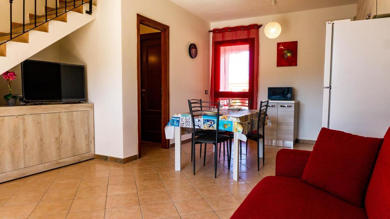 Appartamento Sette Posti Vicino Al Centro Di San Teodoro San Teodoro  Extérieur photo