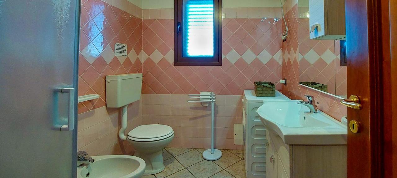 Appartamento Sette Posti Vicino Al Centro Di San Teodoro San Teodoro  Extérieur photo